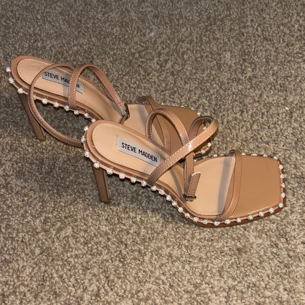 NWT Steve Madden Brown Strappy Heels with Rhinestones - Picture 5 of 6